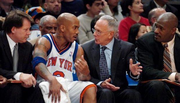 维持NBA